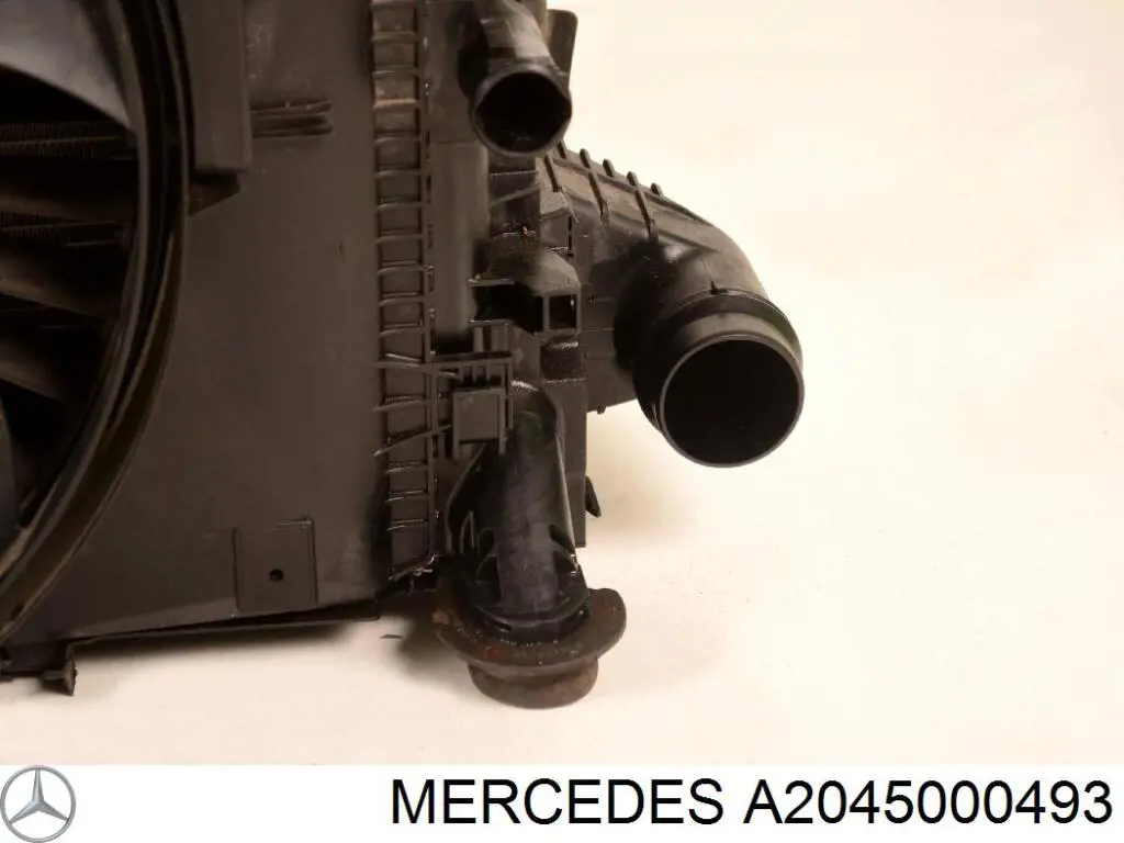 Difusor do radiador de esfriamento, montado com motor e roda de aletas Mercedes A2045000493 preço, a partir de 322,34 USD
