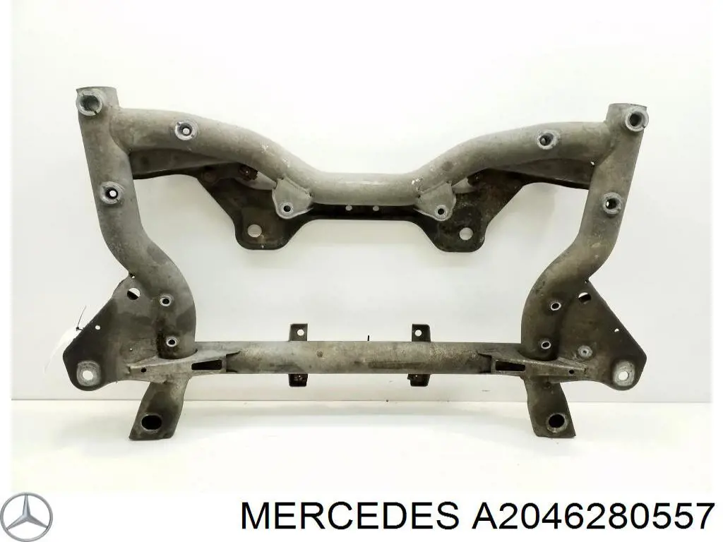 A2046280557 Mercedes Viga de suspensão dianteira (plataforma veicular)