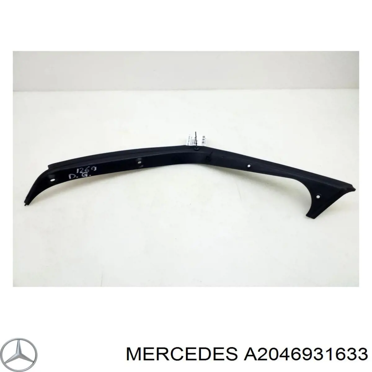 Cobrimento direito da seção de bagagem Mercedes A2046931633 preço, a partir de 30,81 USD