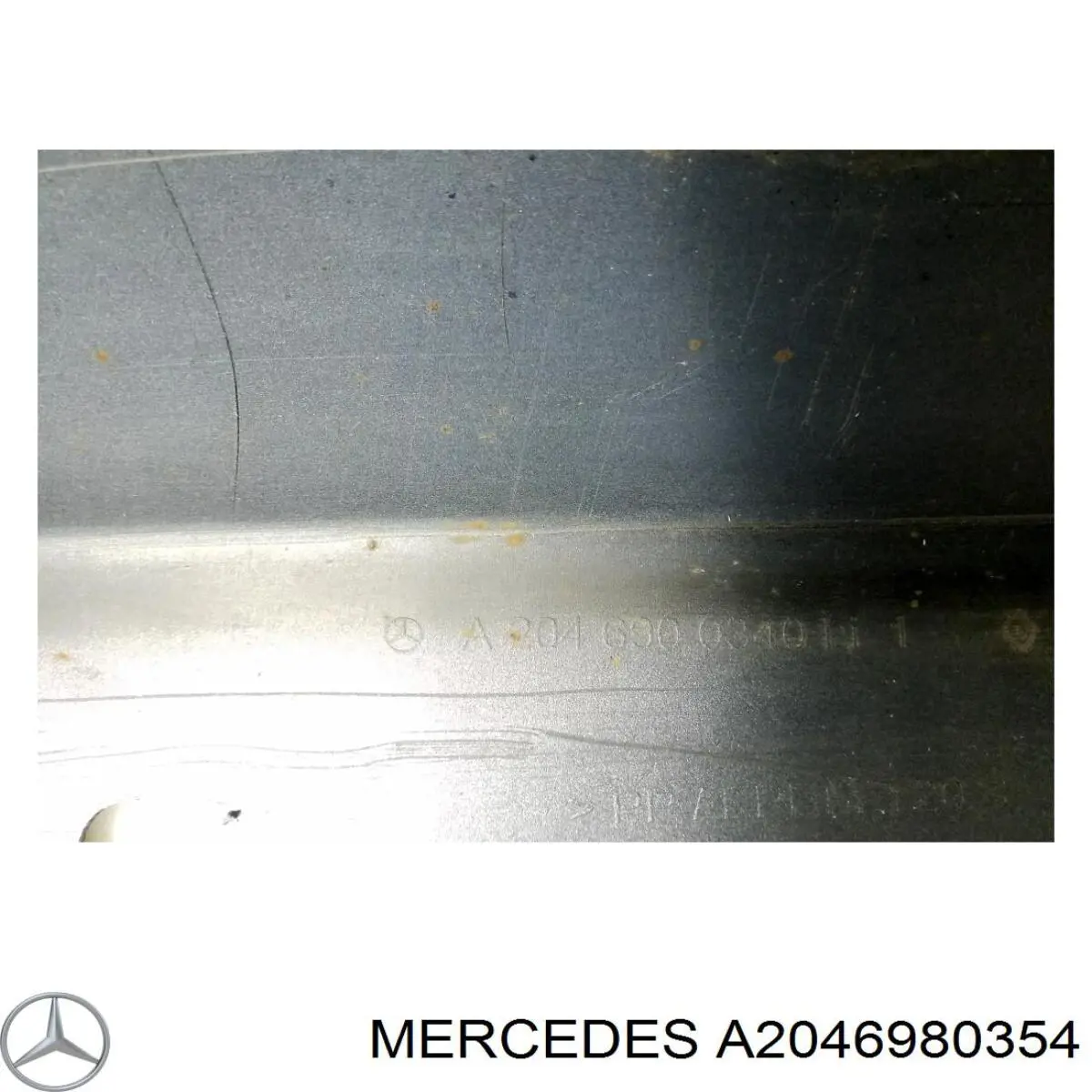 Compre 20469803549999 Mercedes Placa sobreposta (moldura) externa esquerda de acesso