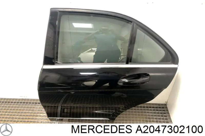 Porta traseira esquerda Mercedes A2047302100 preço, a partir de 330,30 USD