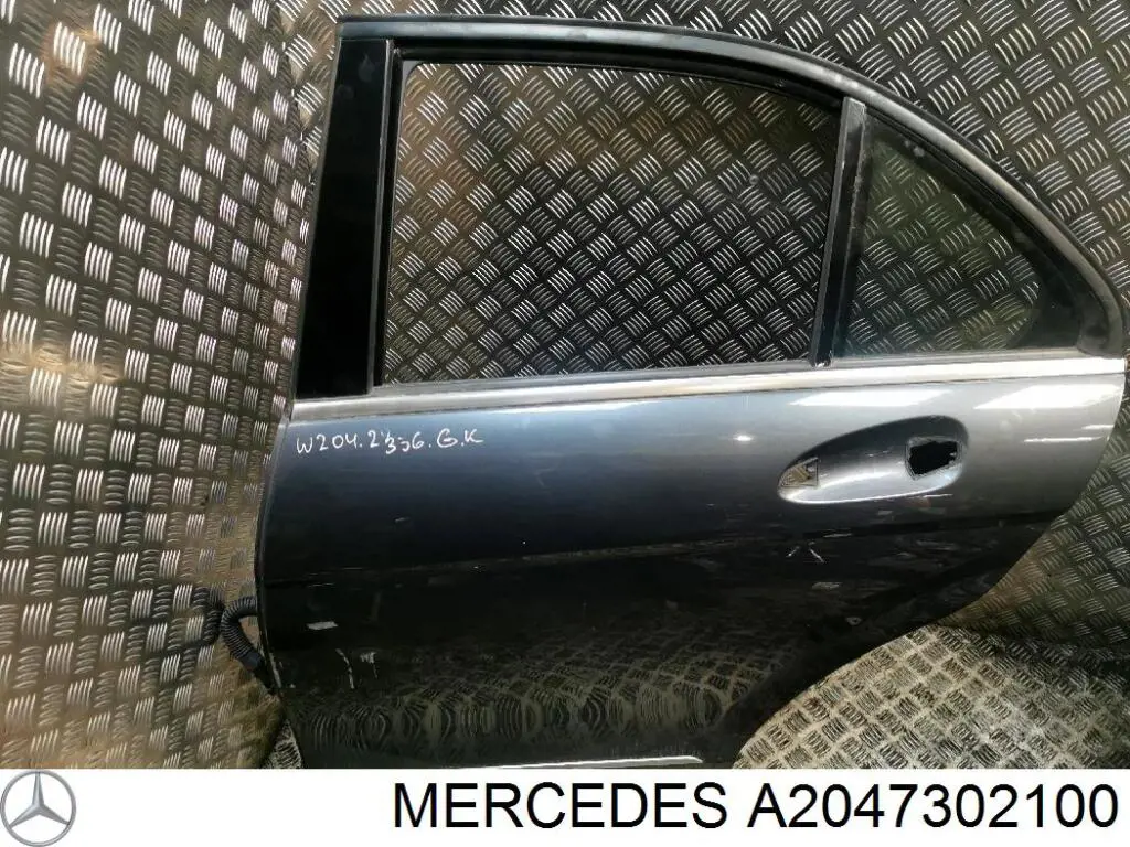 A2047302100 Mercedes Porta traseira esquerda