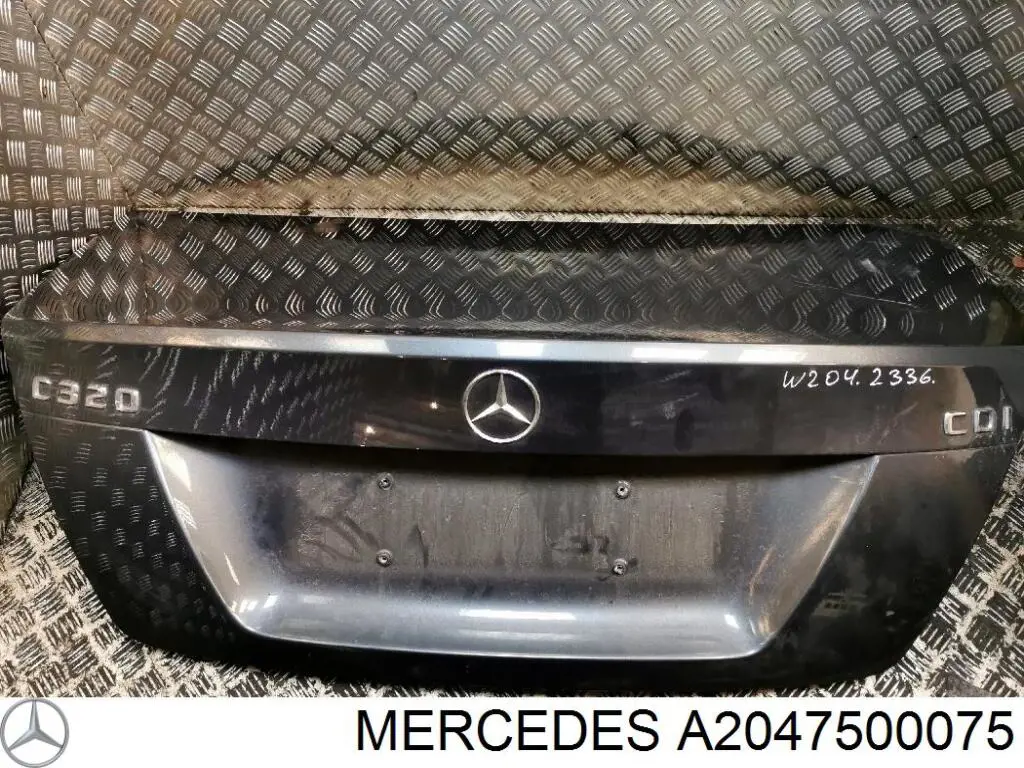 A2047500075 Mercedes Tampa de porta-malas