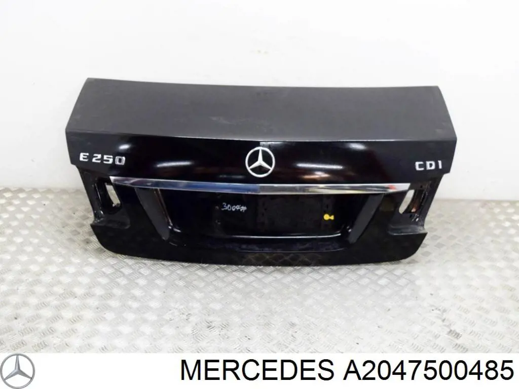 Compre A2047500485 Mercedes Fecho de tampa de porta-malas (de 3ª/5ª porta traseira)