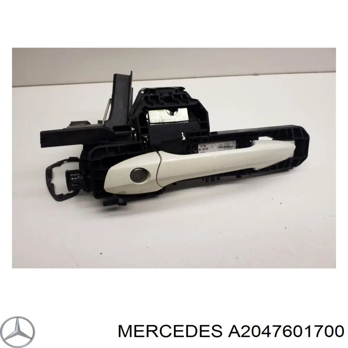 A2047601700 Mercedes Suporte de maçaneta externa da porta dianteira esquerda