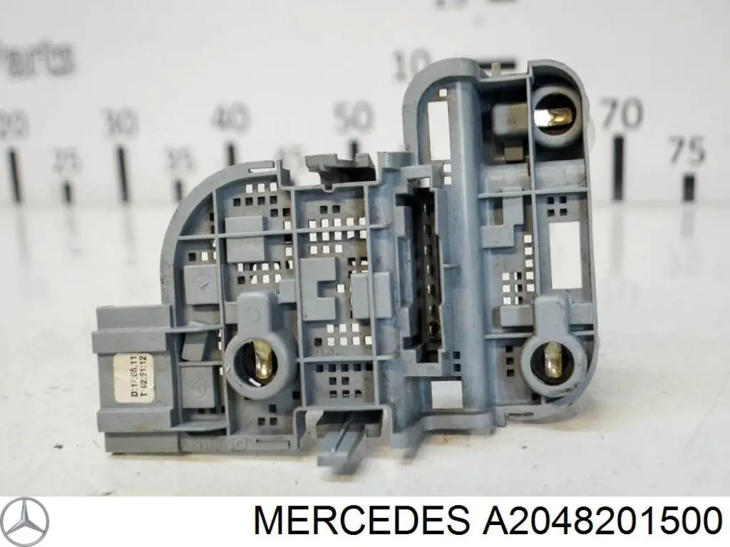 Compre A2048201500 Mercedes Circuito de contato da luz traseira