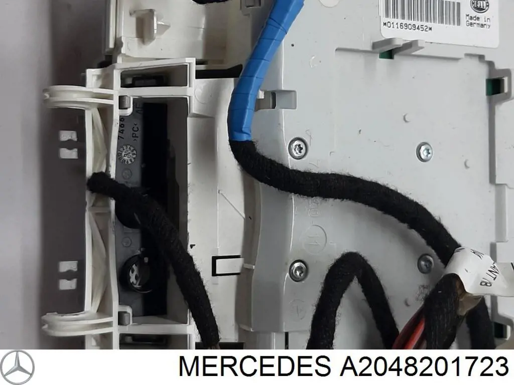 A2048201723 Mercedes Quebra-luz de iluminação de salão (de cabina)