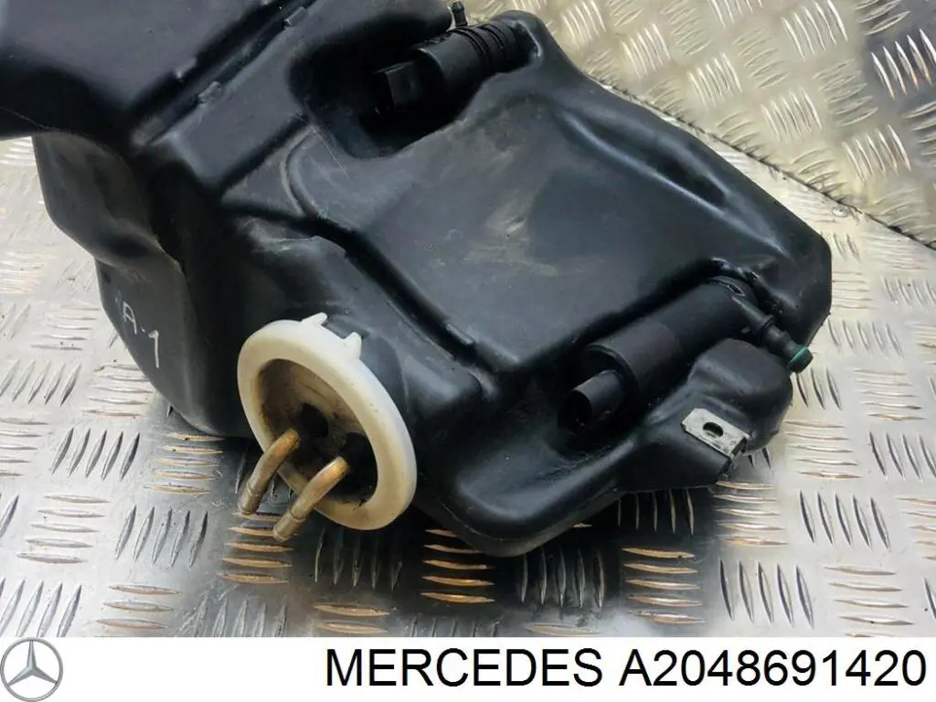 Compre A2048691420 Mercedes Tanque de fluido para lavador de vidro