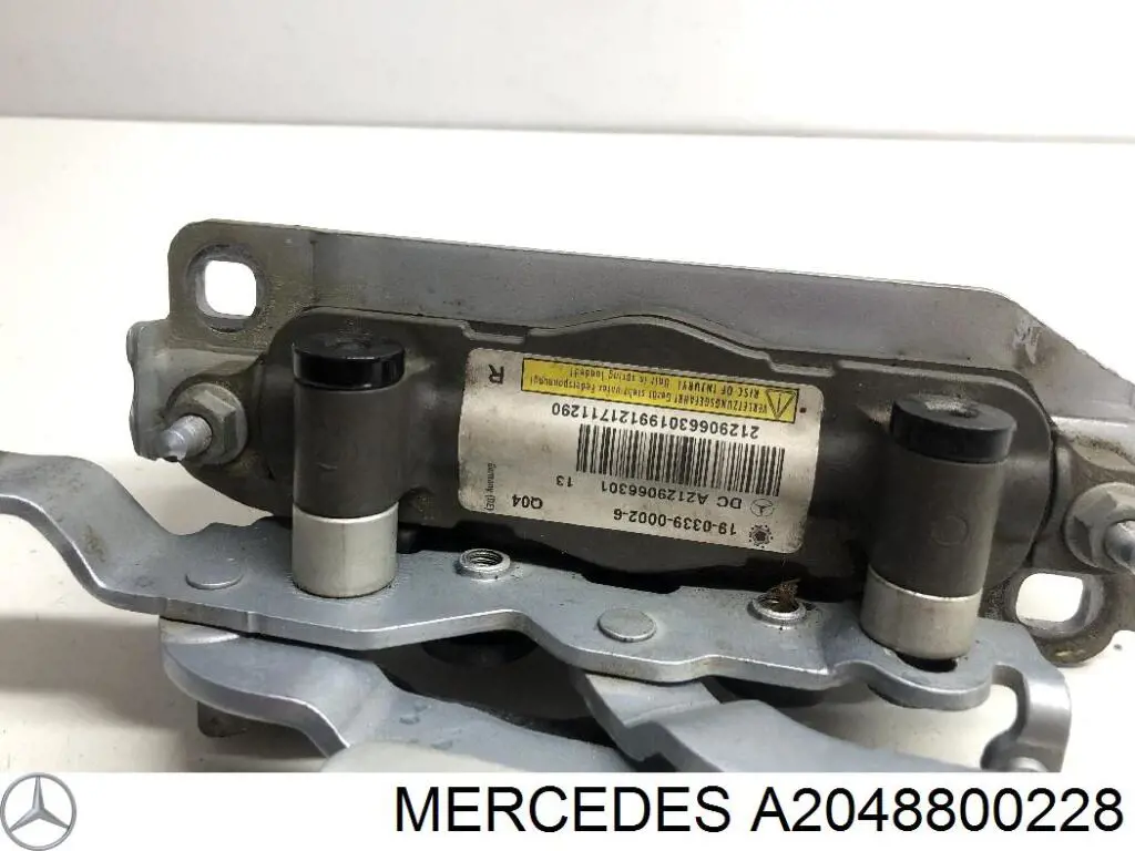 A2048800228 Mercedes Gozno da capota direito