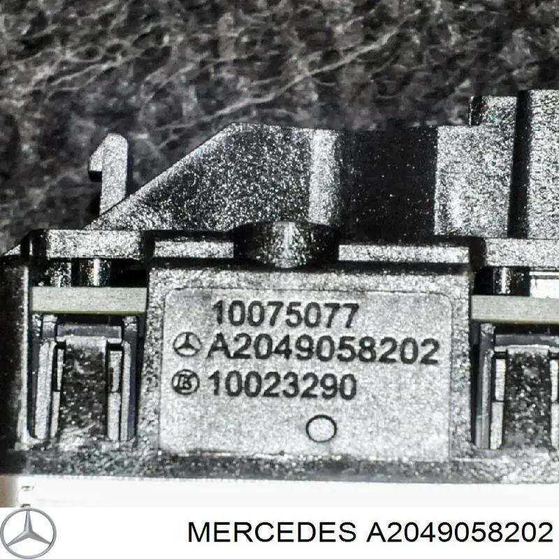 Botão dianteiro direito de ativação de motor de acionamento de vidro Mercedes A2049058202 preço, a partir de 18,93 USD