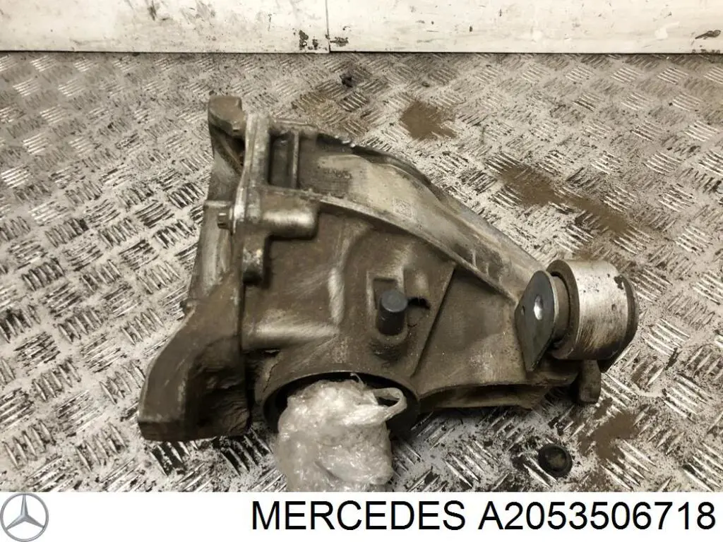 Compre A2053506718 Mercedes Redutor do eixo traseiro