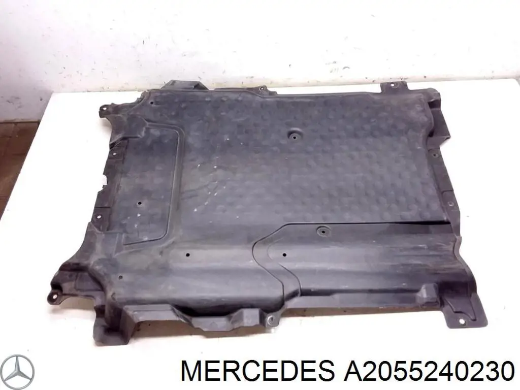 Proteção de motor, de panela (da seção de motor) Mercedes A2055240230 preço, a partir de 47,43 USD