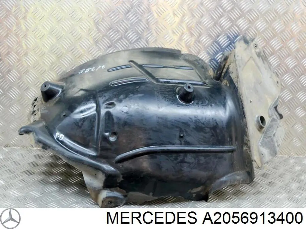 Guarda-barras direito traseiro do pára-lama dianteiro Mercedes A2056913400 preço, a partir de 60,96 USD