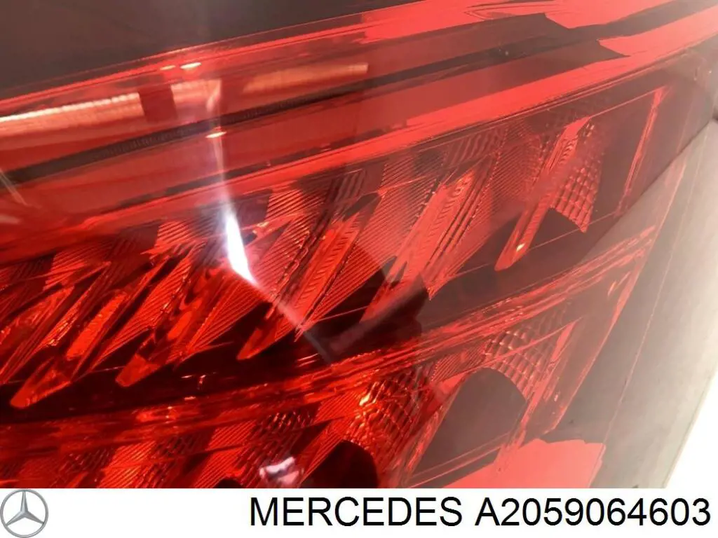 Lanterna traseira direita Mercedes A2059064603 preço, a partir de 328,61 USD