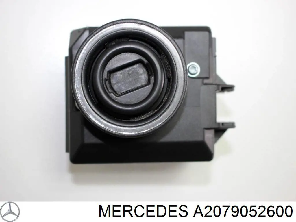 2079052600 Mercedes 