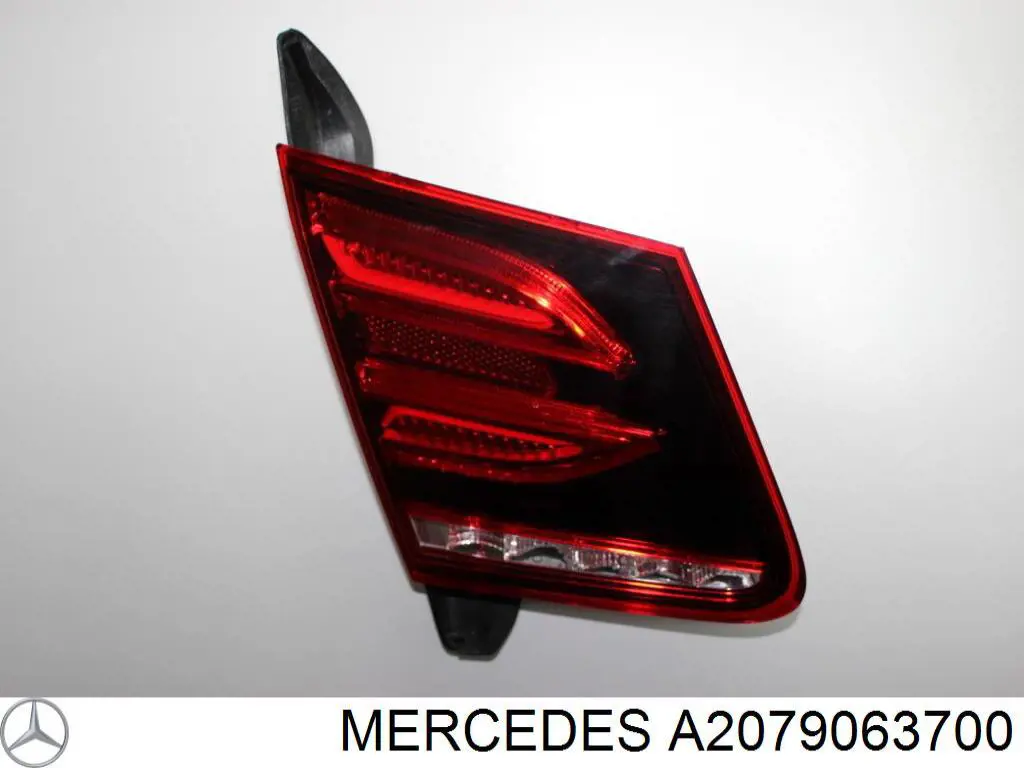 Lanterna traseira esquerda interna Mercedes A2079063700 preço, a partir de 197,50 USD