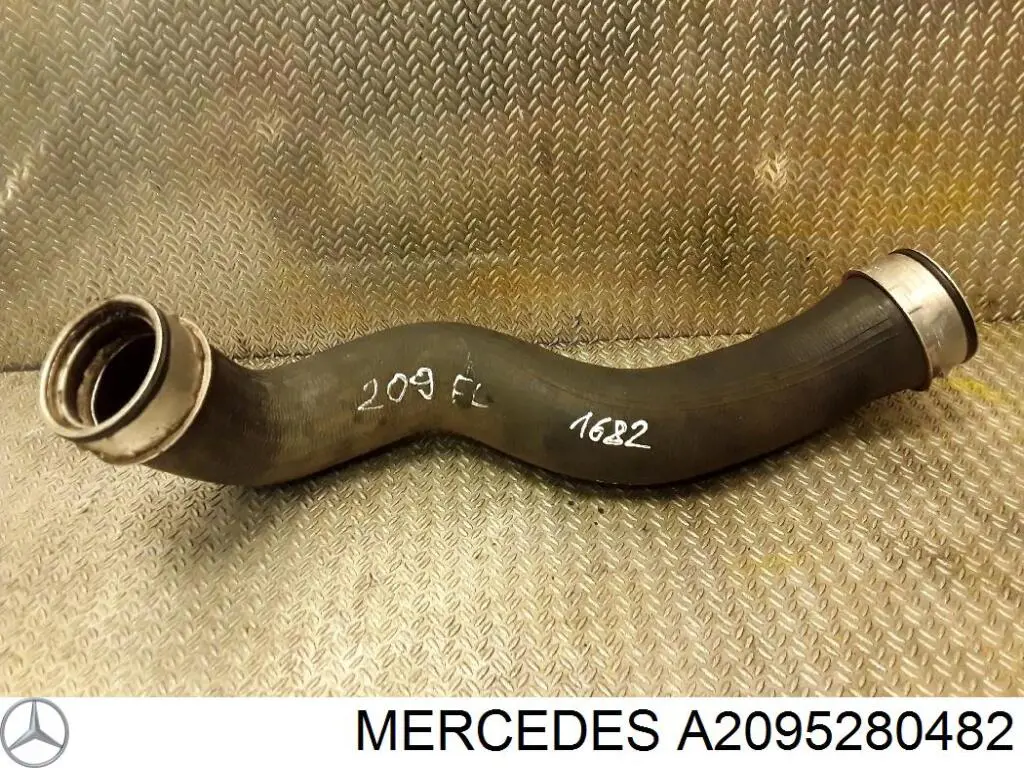 Mangueira (cano derivado) de intercooler Mercedes A2095280482 preço, a partir de 83,57 USD