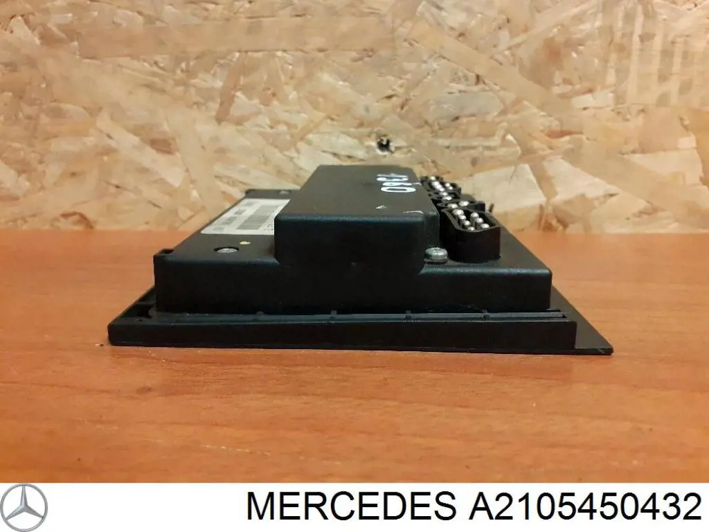 A2105450432 Mercedes Regulador de revoluções de ventilador de esfriamento (unidade de controlo)