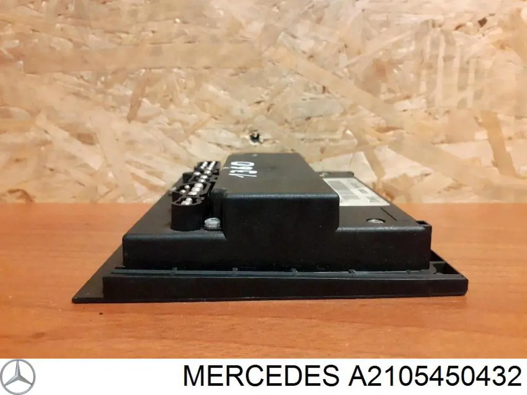 Regulador de revoluções de ventilador de esfriamento (unidade de controlo) Mercedes A2105450432 preço, a partir de 103,86 USD