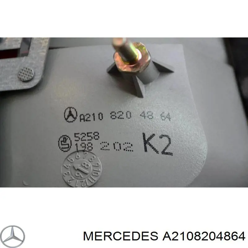 Lanterna traseira direita externa Mercedes A2108202264 preço, a partir de 73,24 USD