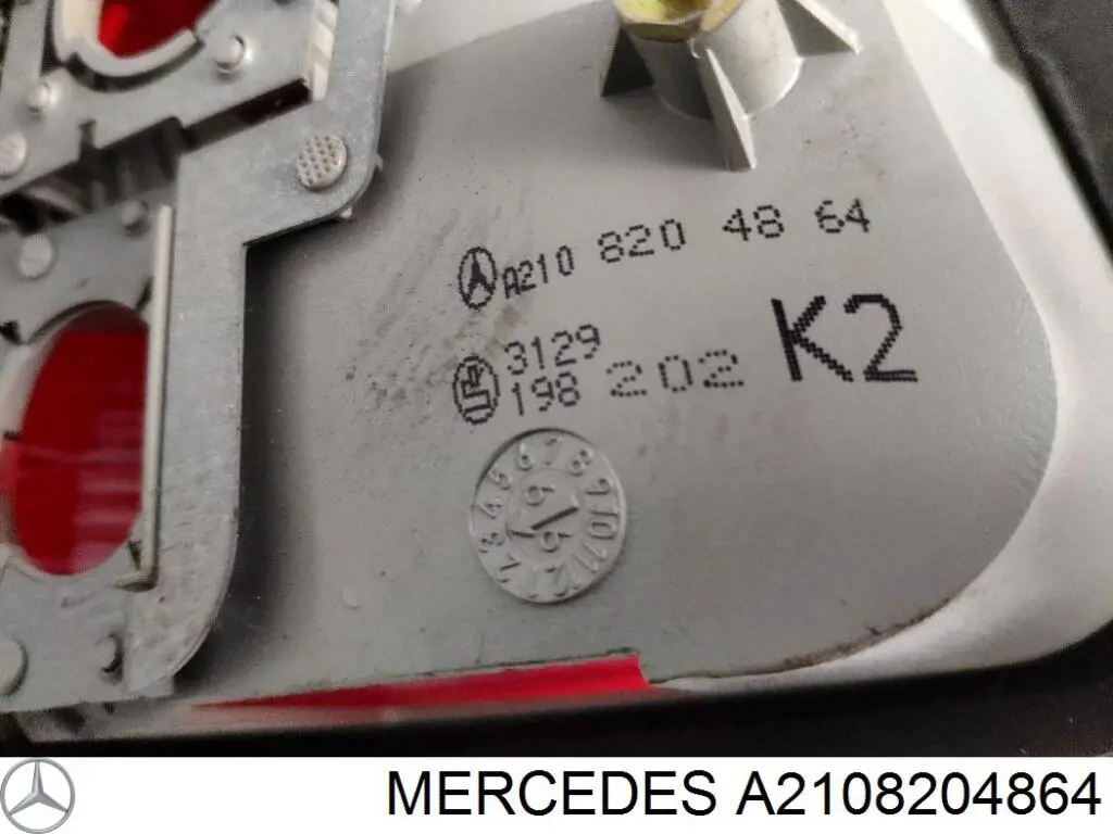 Compre A2108202264 Mercedes Lanterna traseira direita externa