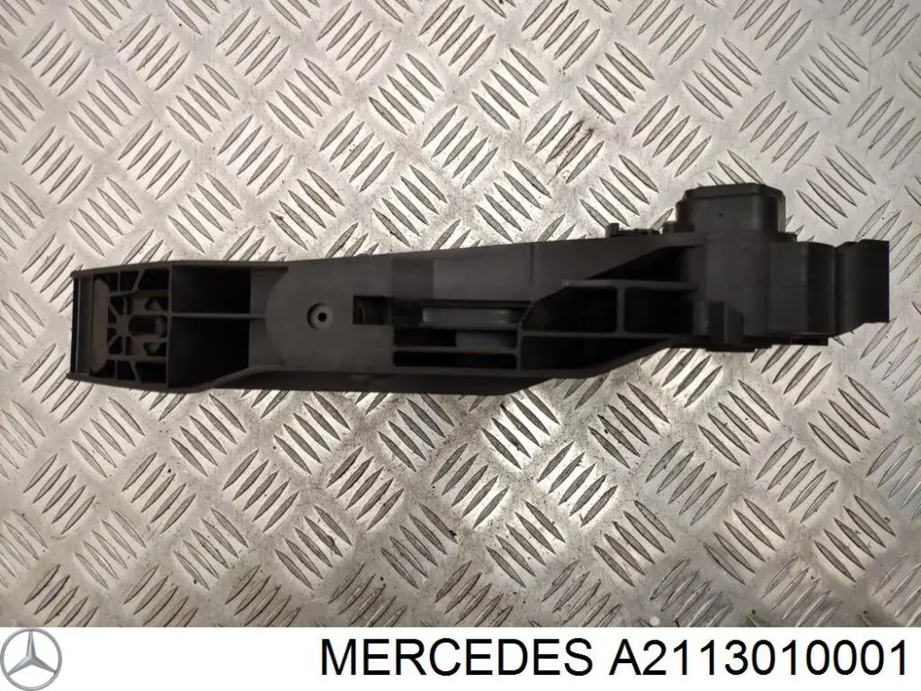 A2113010001 Mercedes Pedal de gás (de acelerador)