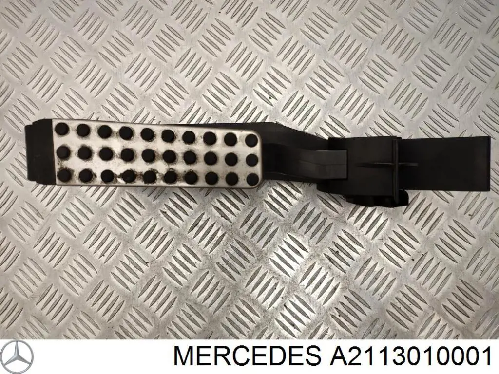 Compre A2113010001 Mercedes Pedal de gás (de acelerador)