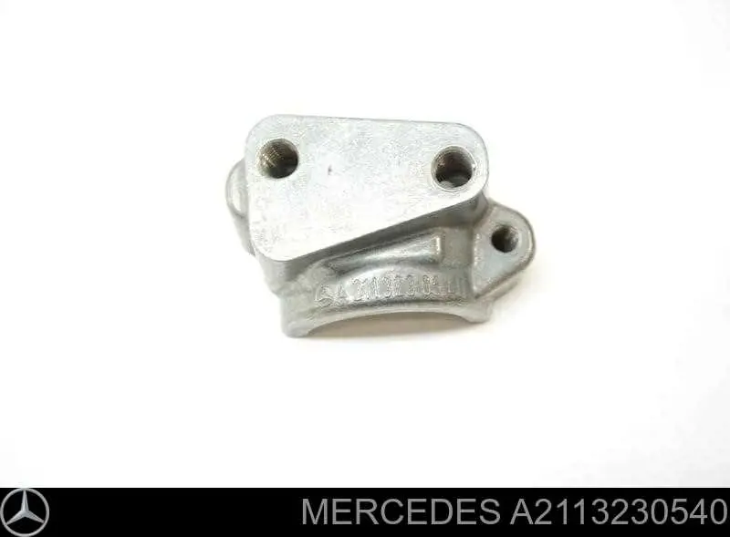 Braçadeira de fixação da bucha de estabilizador traseiro Mercedes A2113230540 preço, a partir de 45,56 USD