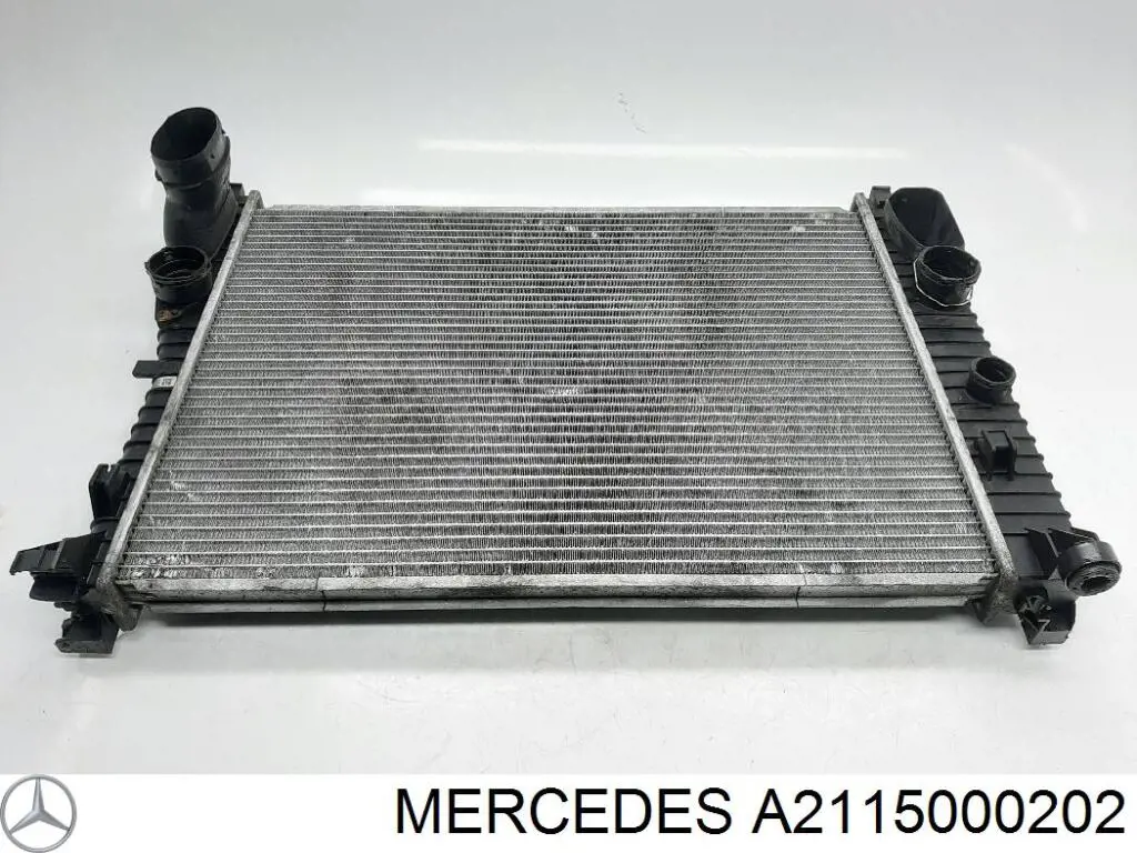 Radiador de esfriamento de motor Mercedes A2115000202 preço, a partir de 143,19 USD