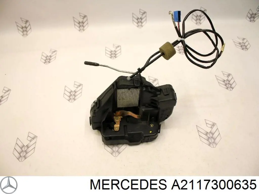 Fecho da porta traseira direita Mercedes A2117300635 preço, a partir de 51,17 USD