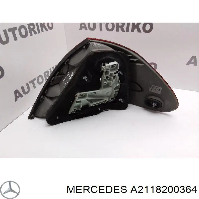 A2118200364 Mercedes Lanterna traseira esquerda