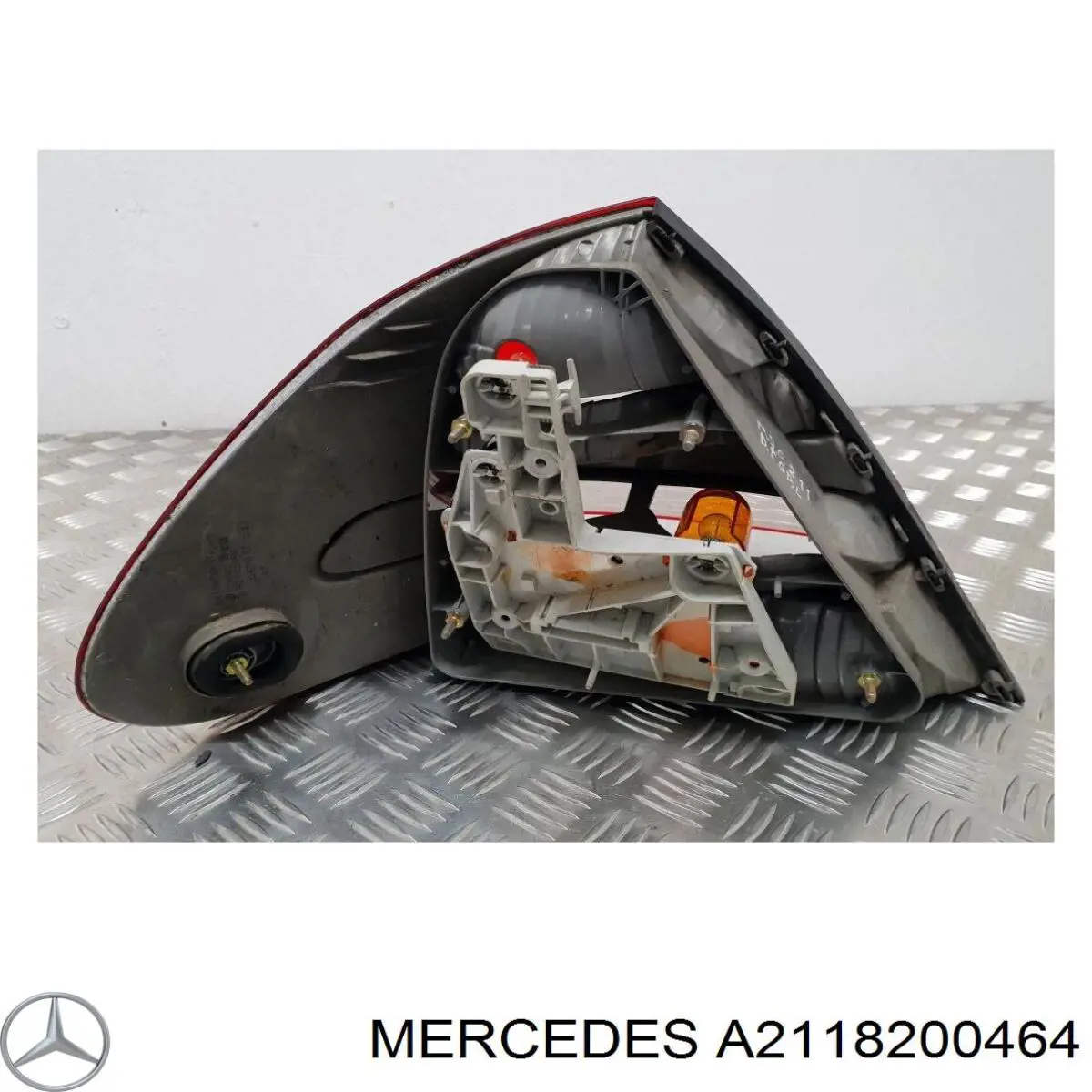 A2118200464 Mercedes Lanterna traseira direita