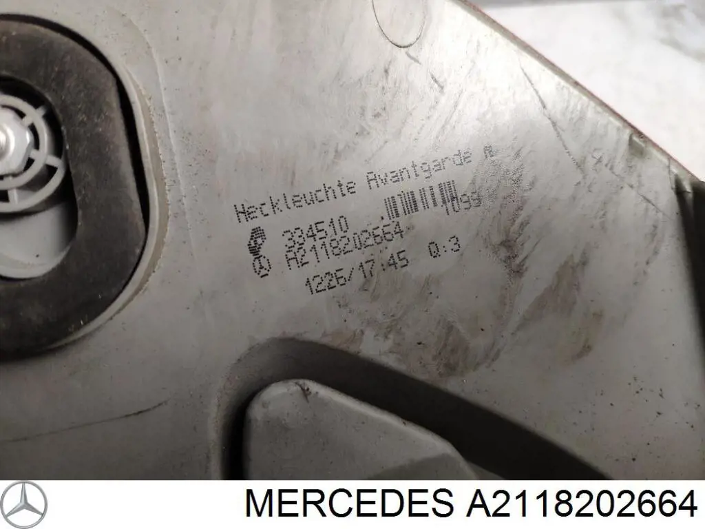 Compre A2118202664 Mercedes Lanterna traseira direita