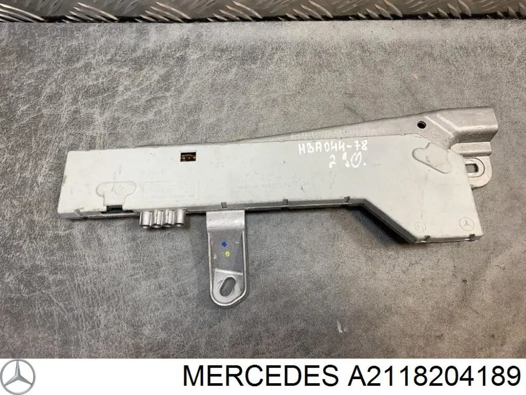  Mercedes A2118204189 preço, a partir de 74,91 USD