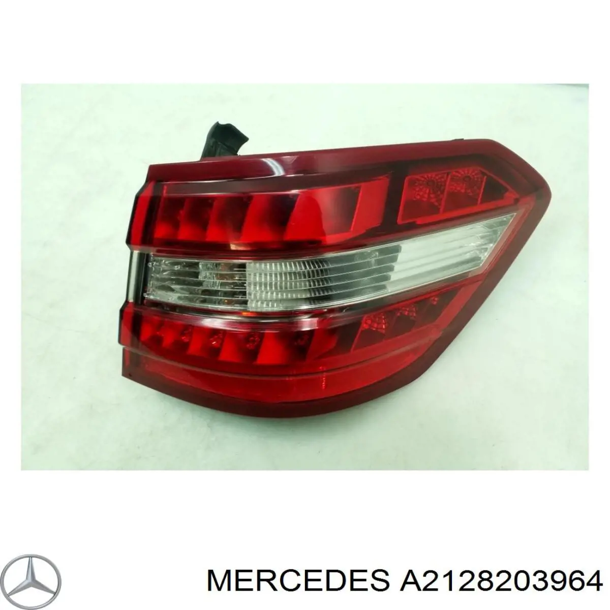 Lanterna traseira esquerda externa VALEO 44063 preço, a partir de 337,58 USD