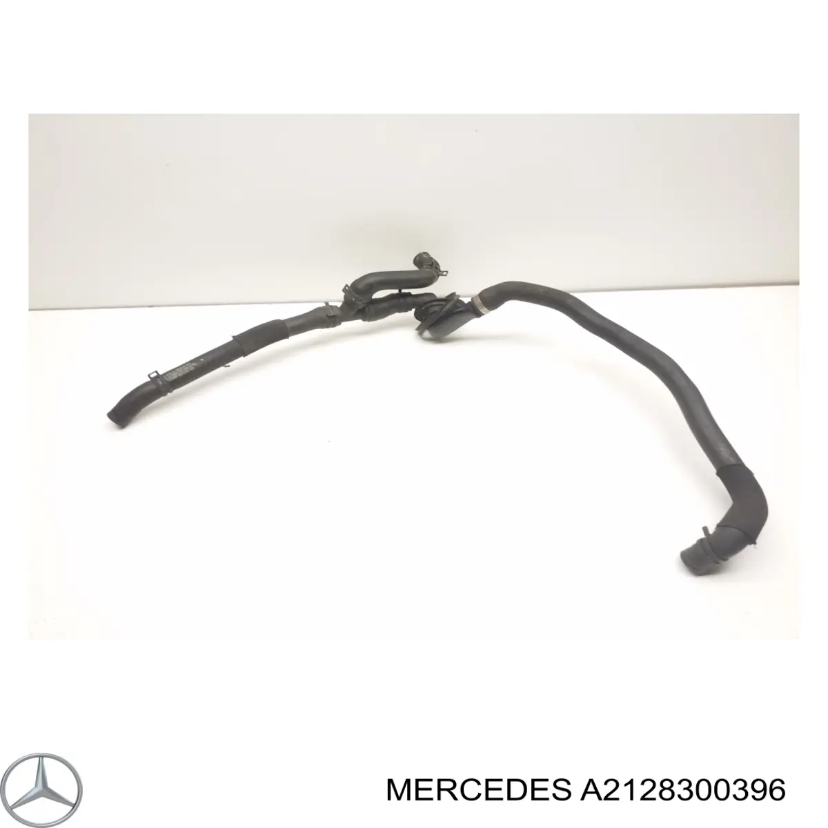Mangueira (cano derivado) do sistema de esfriamento Mercedes A2128300396 preço, a partir de 61,36 USD
