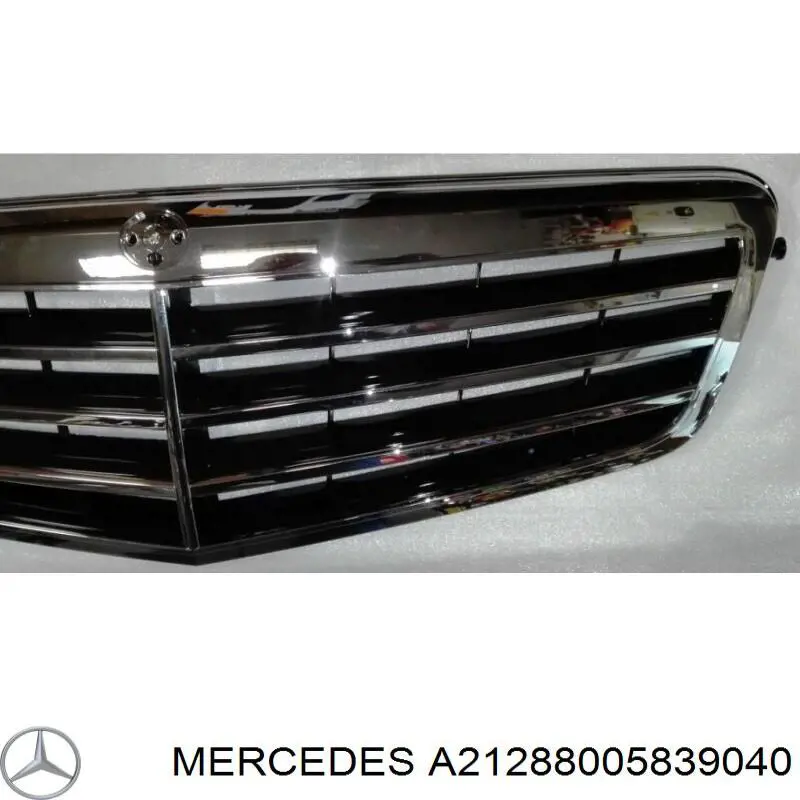 Compre A21288005839040 Mercedes Grelha do radiador