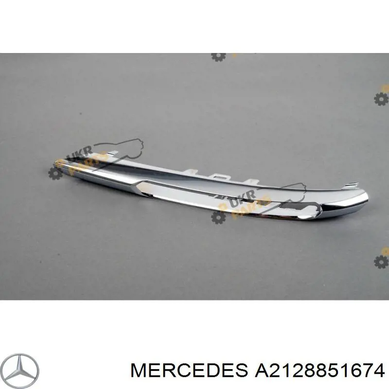 A2128851674 Mercedes Borda (orla) das luzes de nevoeiro direita