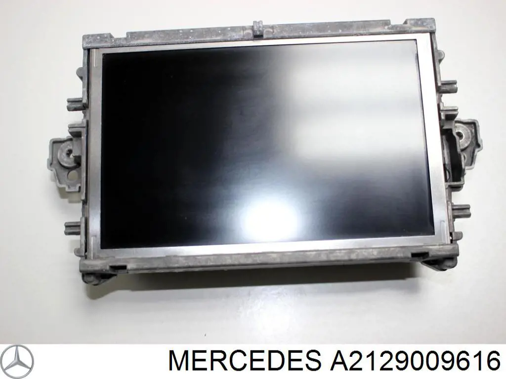 2129002216 Mercedes Mostrador multifuncional
