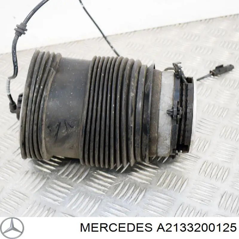 Coxim pneumático (suspensão de lâminas pneumática) do eixo traseiro Mercedes A2133200125 preço, a partir de 542,07 USD