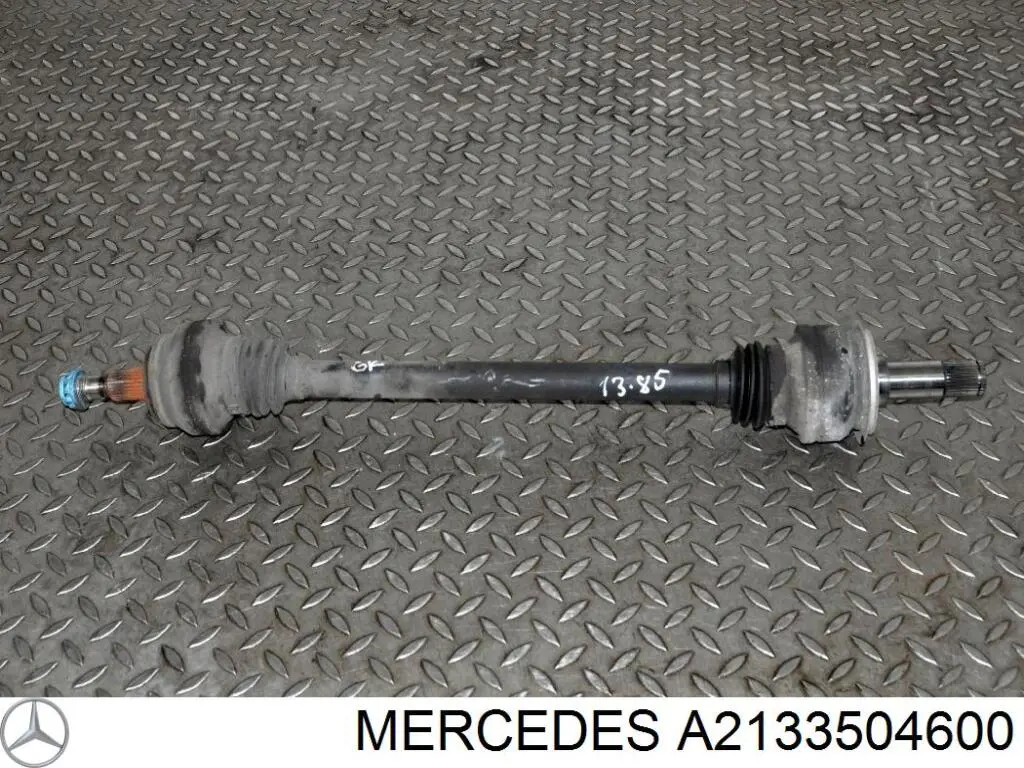 A2133504600 Mercedes Semieixo traseiro direito