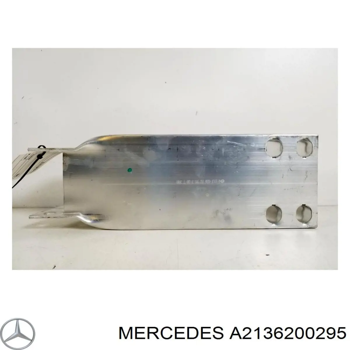 Consola de reforçador do pára-choque dianteiro Mercedes A2136200295 preço, a partir de 174,43 USD