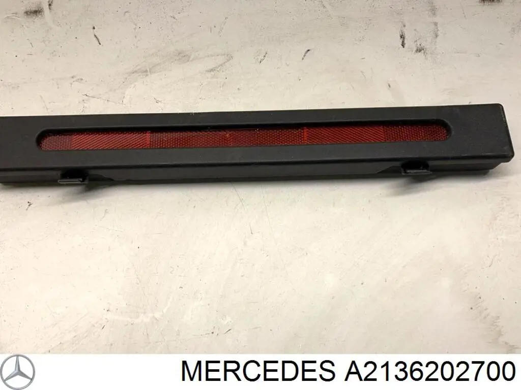 Compre A2136202700 Mercedes Suporte do radiador montado (painel de montagem de fixação das luzes)