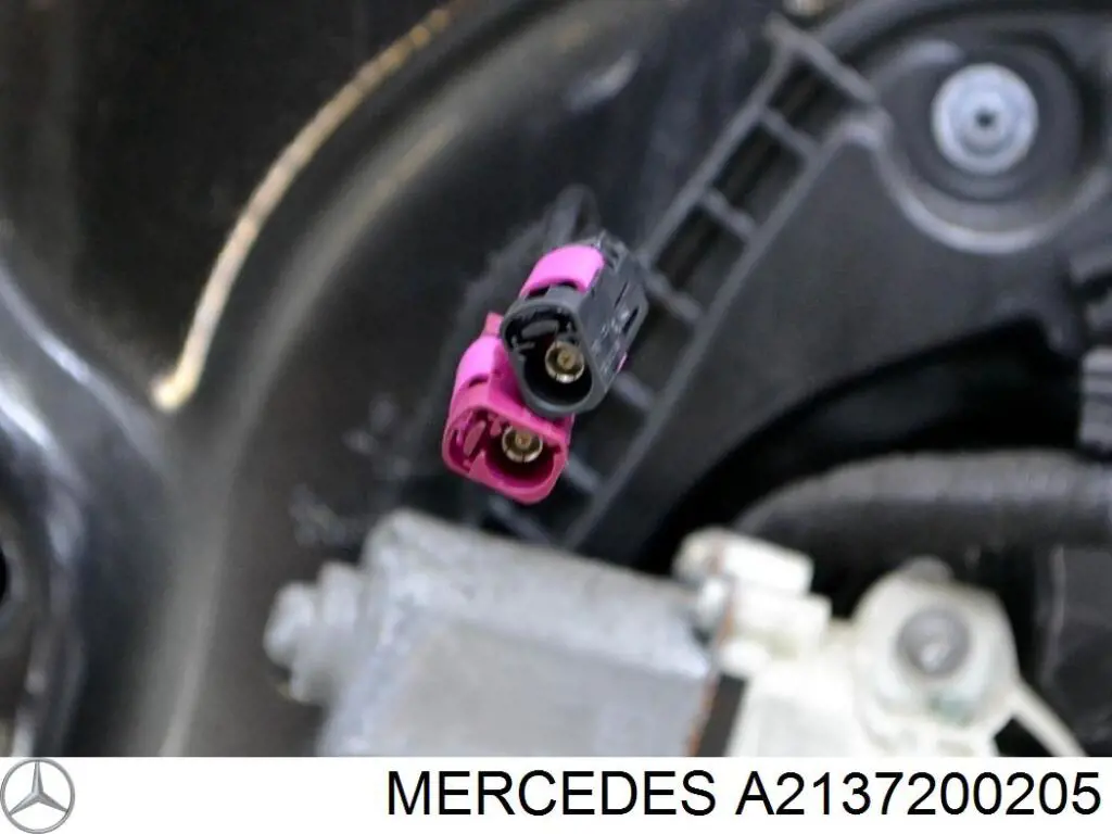 Porta dianteira direita Mercedes A2137200205 preço, a partir de 660,71 USD