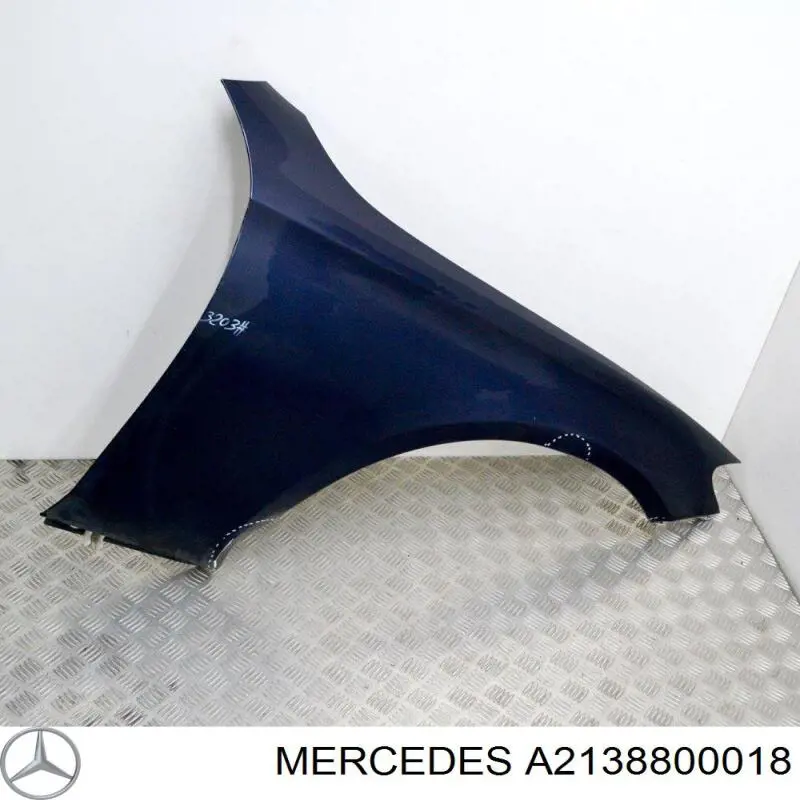 A2138800018 Mercedes Pára-lama dianteiro direito