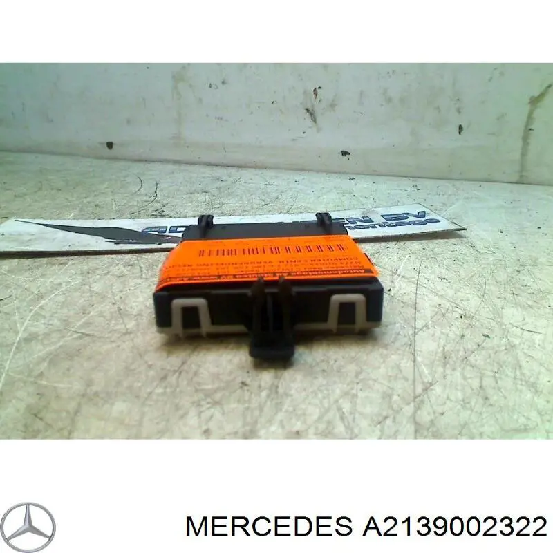 A2139002322 Mercedes Módulo de conforto da porta dianteira
