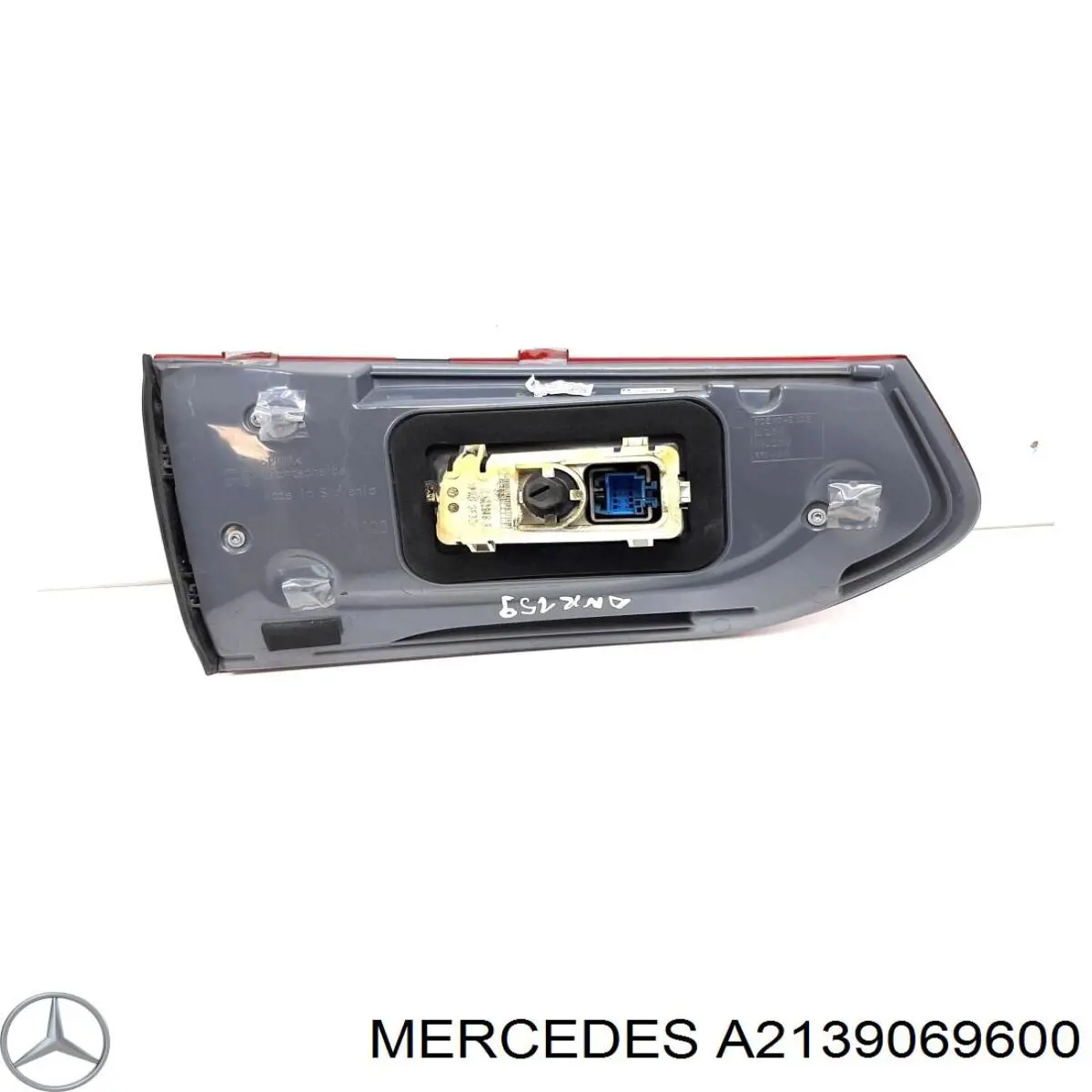 Lanterna traseira direita interna Mercedes A2139069600 preço, a partir de 331,97 USD