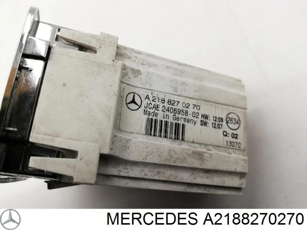 Relógio do salão Mercedes A2188270270 preço, a partir de 98,92 USD