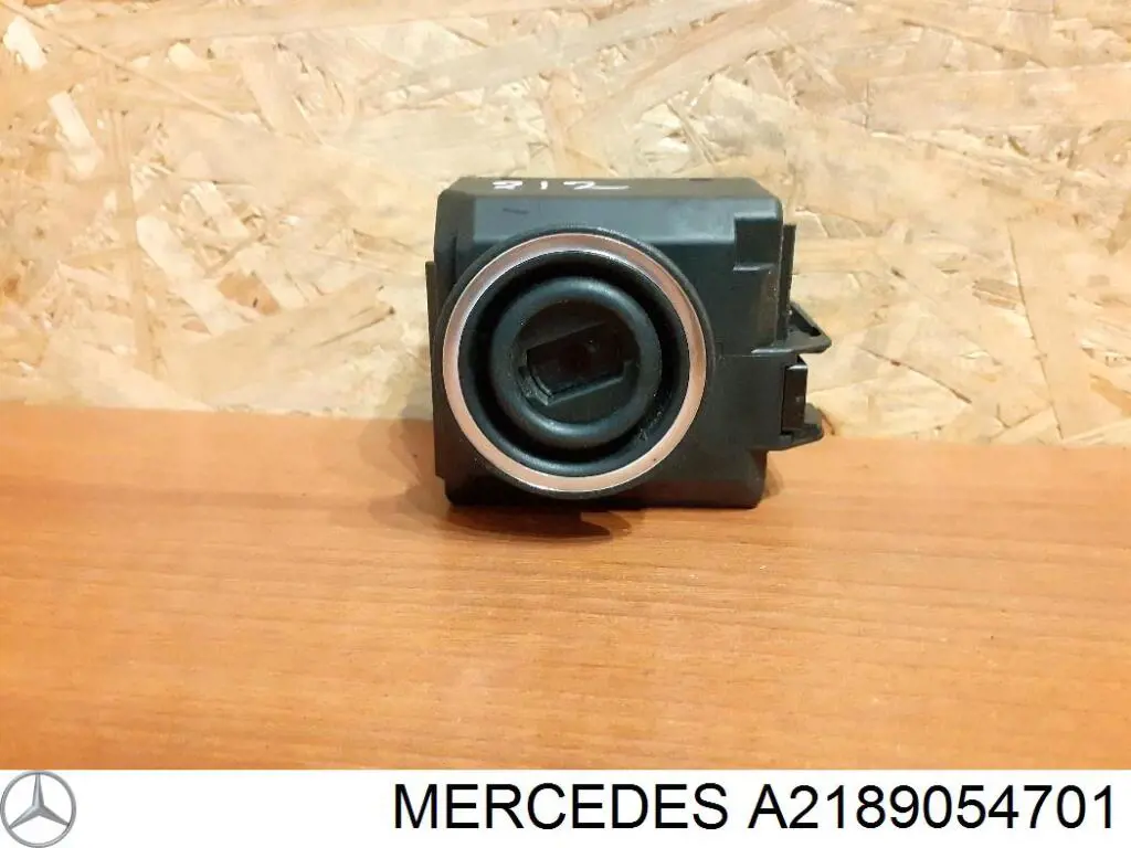 Fecho de ignição Mercedes A2189054701 preço, a partir de 170,26 USD