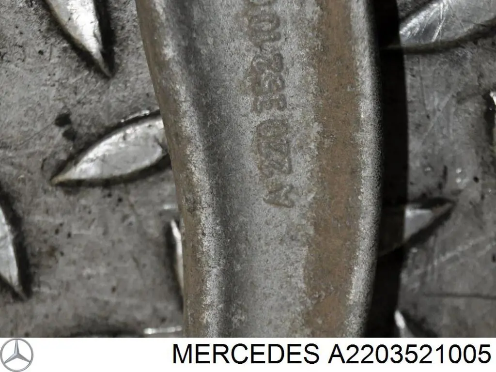 Braço oscilante superior esquerdo de suspensão traseira Mercedes A2203521005 preço, a partir de 46,05 USD